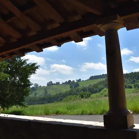 Casa Carmen Y Mera Holiday home